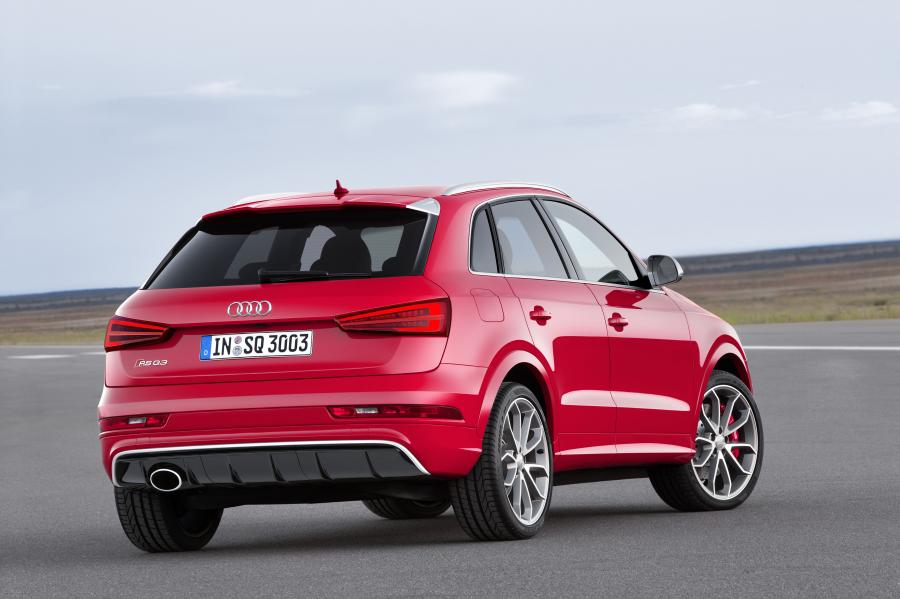  Audi RS Q3 (8U) 2015 года  (WW) (фото 3 из 27)